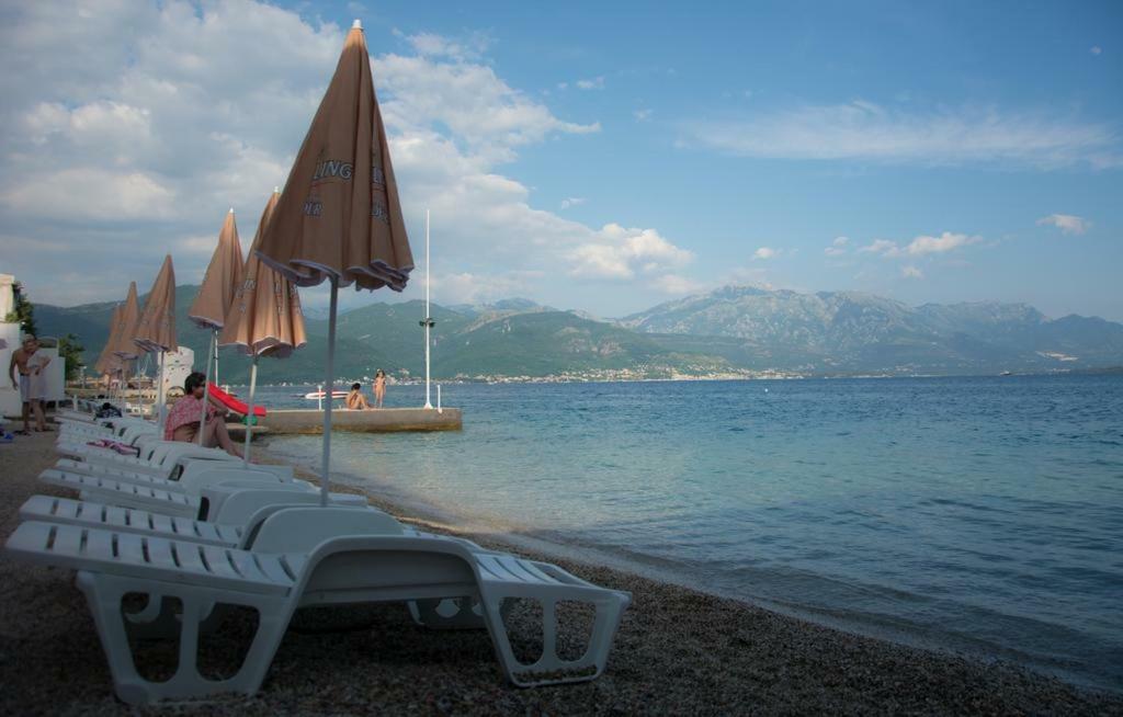 Adriadome Paradise Bijela Exteriör bild